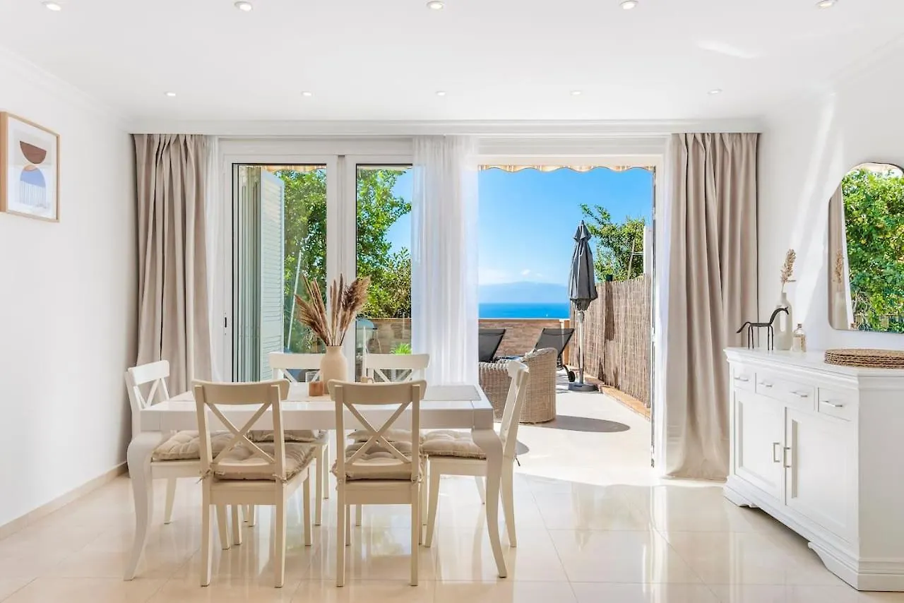 Modern Bright And Welcoming Ocean View Apartment Puerto de Santiago  Spain