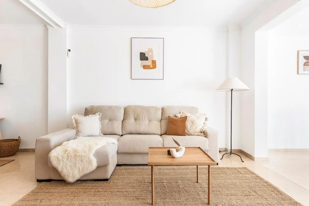 Modern Bright And Welcoming Ocean View Apartment Puerto de Santiago  Puerto de Santiago (Tenerife)